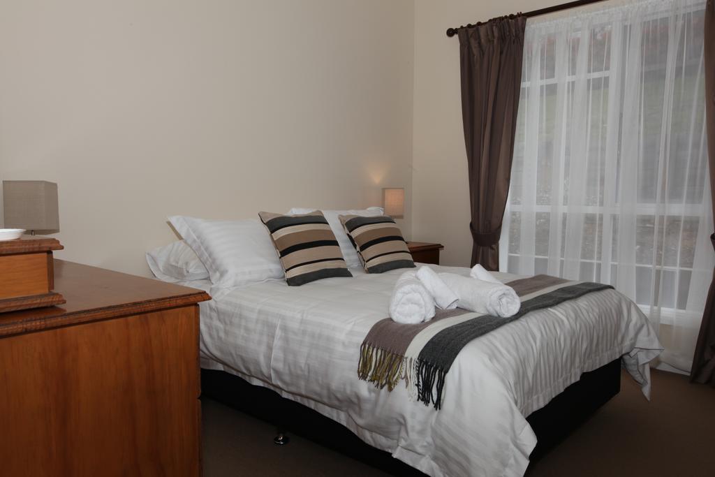 House On The Hill Bed And Breakfast Huonville Exteriör bild